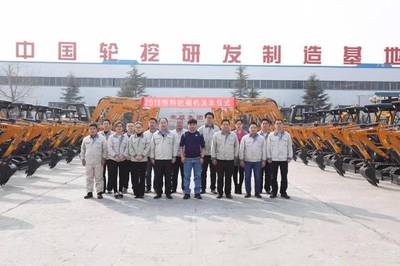 恒特挖掘機再交付15臺微型挖掘機，助力客戶高效作業